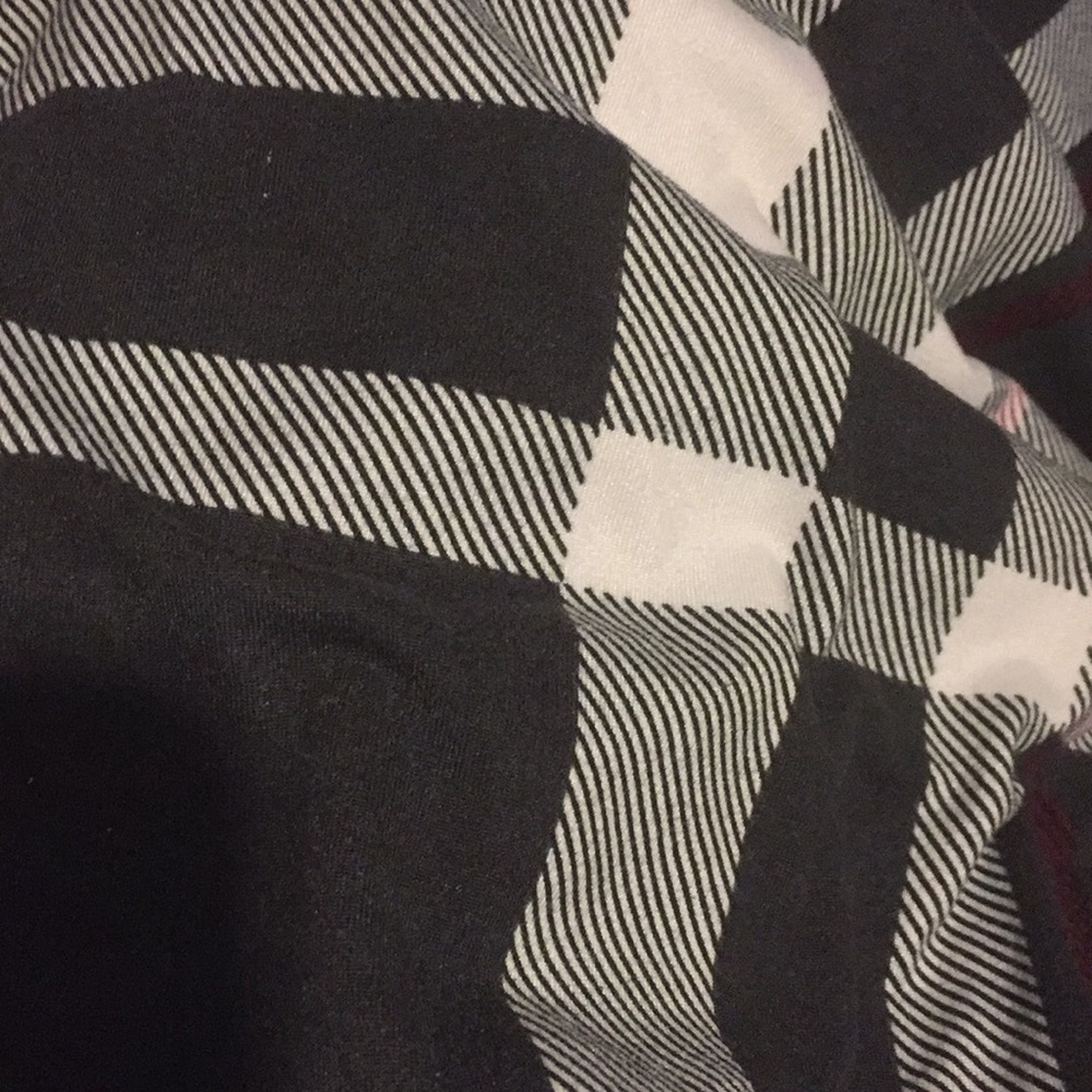 Meet your Posher, Cynthia